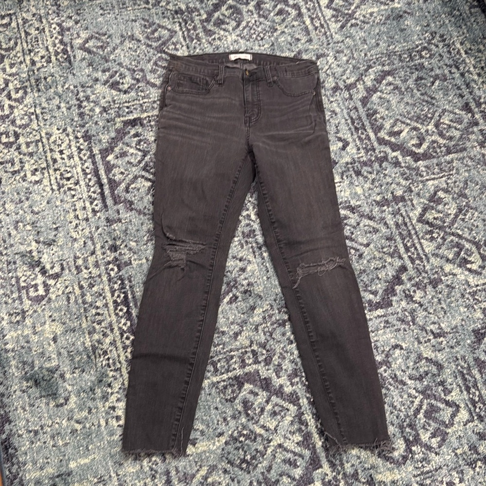 Madewell, black, skinny jeans, distressed at knee